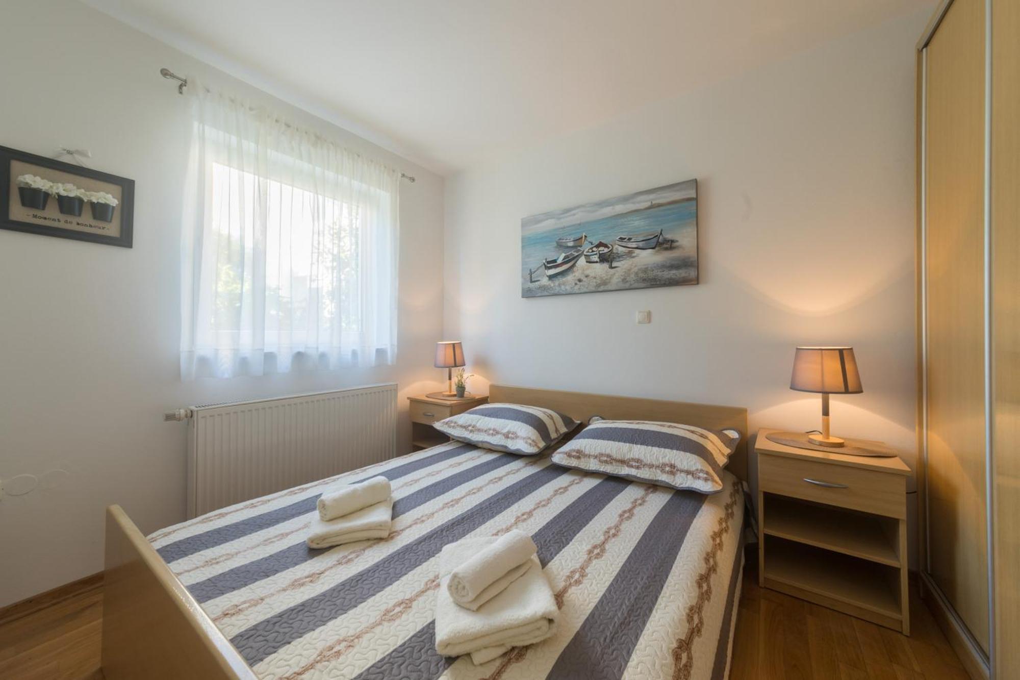 Apartmani Lenka Ugljan Quarto foto